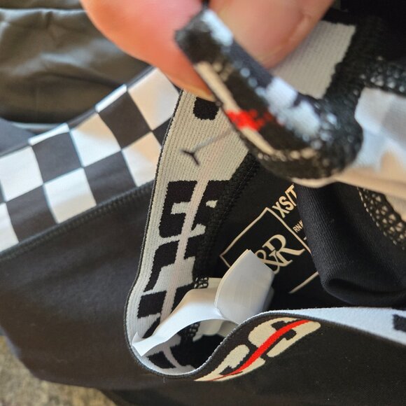 NWOT YOUNG & RECKLESS Black & White Checkered Legging XS - Picture 4 of 4
